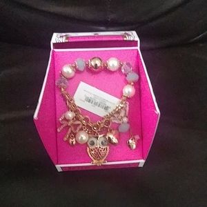 Betsey Johnson Gold Tone Stretchy Owl Bracelet